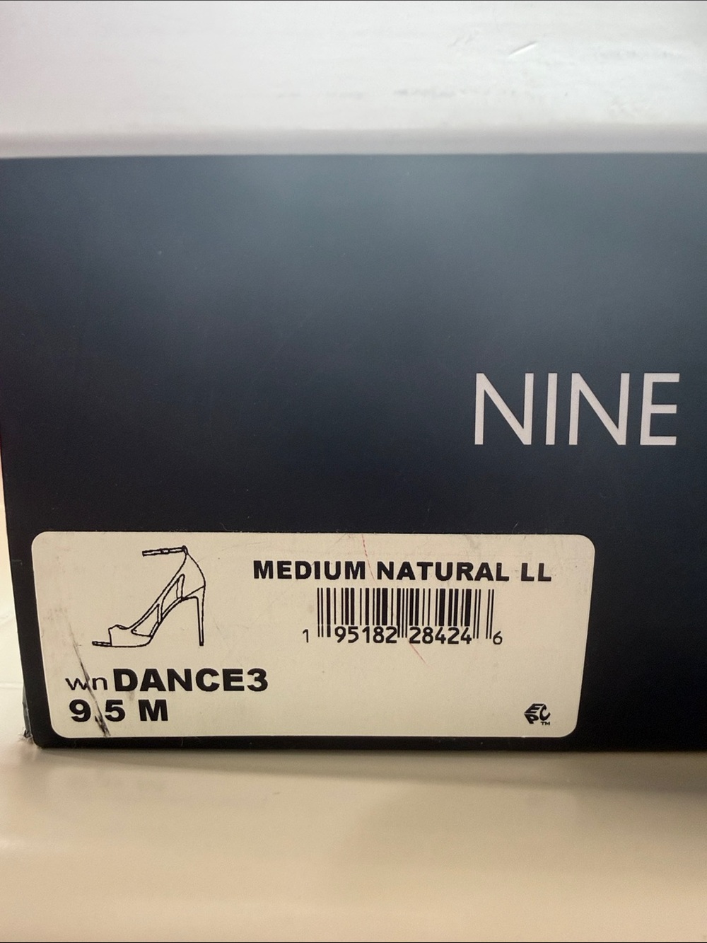 Nine West - Picture 7 of 8